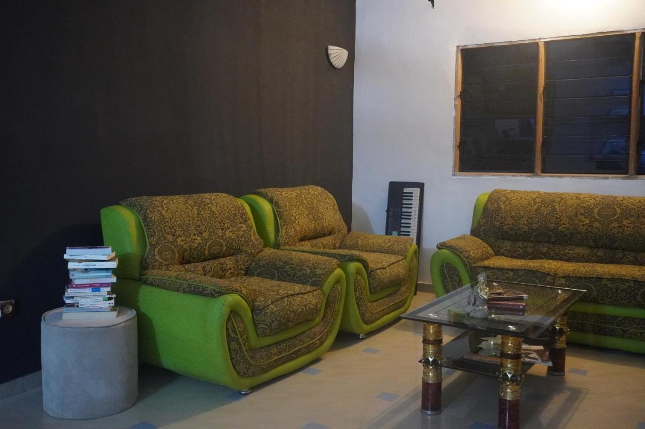 Au Coeur De Ouidah Apartamento Exterior foto